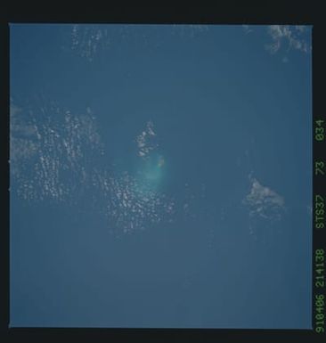S37-73-034 - STS-037 - Earth observations taken during the STS-37 mission