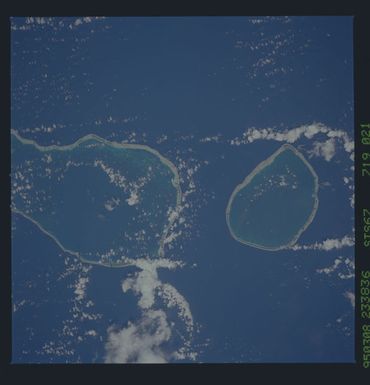 STS067-719-021 - STS-067 - Earth observations taken from shuttle orbiter Endeavour during STS-67 mission