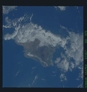 STS057-80-072 - STS-057 - Earth observations during STS-57
