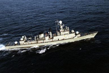 Starboard beam view of the Republic of Korea Navy ship CHON NAM (FF-957) as she returns to Hawaii at the end of exercise RIMPAC '98