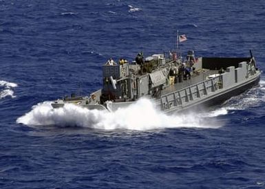 U.S. Navy Landing Craft Utility 1658 performs small boat operations in the Mediterranean Sea on Aug. 31, 2006. The LCU is embarked onboard the Tarawa Class Amphibious Assault Ship USS SAIPAN (LHA 2). (U.S. Navy PHOTO by Mass Communication SPECIALIST SEAMAN McKinley Cartwright) (Released)