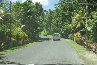 [Assignment: 48-DPA-SOI_K_Pohnpei_6-10-11-07] Pacific Islands Tour: Visit of Secretary Dirk Kempthorne [and aides] to Pohnpei Island, of the Federated States of Micronesia [48-DPA-SOI_K_Pohnpei_6-10-11-07__DI13807.JPG]