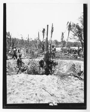 [155mm Gun M1 on Guadalcanal]