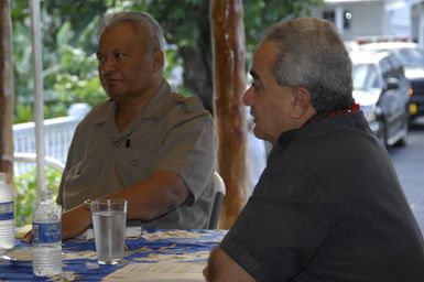 [Assignment: 48-DPA-SOI_K_Amer_Sam] Pacific Islands Tour: Visit of Secretary Dirk Kemmpthorne [and aides] to American Samoa, U.S. Territory [48-DPA-SOI_K_Amer_Sam__DI14945.JPG]