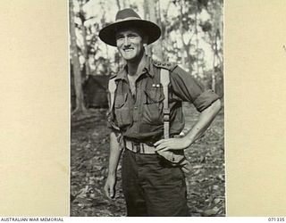 WAREO, NEW GUINEA, 1944-03-20. VX117183 CAPTAIN R.B. EAMES, MC, (1), OFFICER COMMANDING D COMPANY, 29/46TH INFANTRY BATTALION