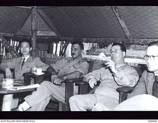 RABAUL, NEW BRITAIN, 1946-03-12. A FEDERAL INVESTIGATION COMMITTEE INSPECTED THE JAPANESE DESTROYER YUZUKI FOLLOWING OVERCROWDING ALLEGATIONS BY THE AUSTRALIAN PRESS. THE SHIP EMBARKED 1005 ..