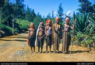 Chimbu - Mt Hagen - Dugana, Minj Hahgi people