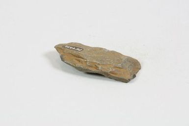 To'i Ma'a (stone adze)