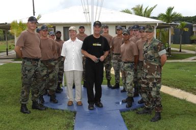 [Assignment: 48-DPA-SOI_K_Palau_6-7-9-07] Pacific Islands Tour: Visit of Secretary Dirk Kempthorne [and aides] to Palau Islands, Republic of Palau [48-DPA-SOI_K_Palau_6-7-9-07__DI13592.JPG]