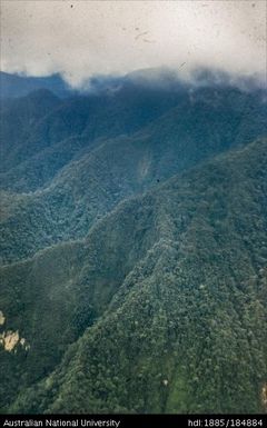 Goroka - Port Moresby - Mt Karimui