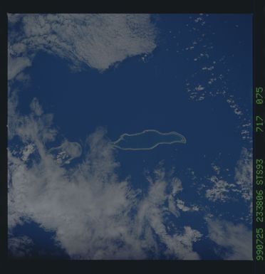 STS093-717-075 - STS-093 - Earth observations taken from Space Shuttle Columbia during STS-93 mission