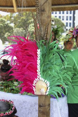 Cook Islands headpiece, Pasifika Festival.