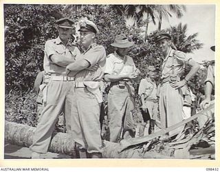 LOSSUK BAY, NEW IRELAND. 1945-10-19. AN AUSTRALIAN NEW GUINEA ADMINISTRATIVE UNIT ADMINISTRATIVE HEADQUARTERS WAS SET UP AT KAVIENG WITH CAPTAIN F.N.W. SHAND, ANGAU DISTRICT OFFICER IN CHARGE, TO ..