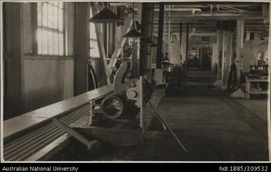 Hand slicer, Pineapple Cannery