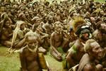 Crowd gathered during United Nations Visiting Mission visit, Western Highlands, [Papua New Guinea], 1965