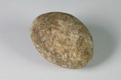 Maka (throwing stone)