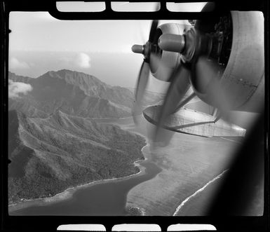 Moorea, Tahiti, French Polynesia, showing coastline