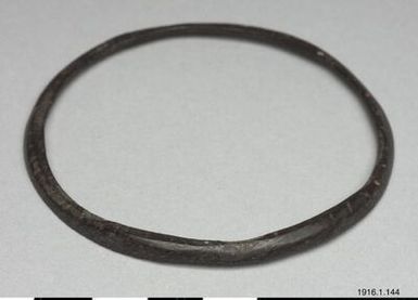 ["armband, smycke, armlet, jewellery", "armband, smycke, armlet, jewellery"]