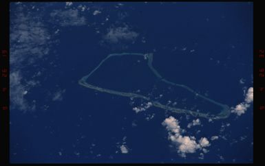 STS050-11-013 - STS-050 - Earth observation scene of Ailuk Atoll, Marshall Islands.