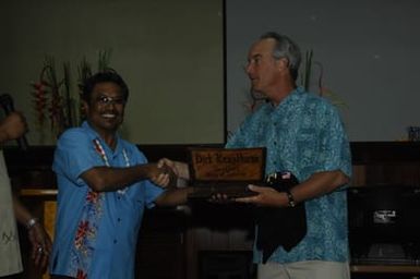 [Assignment: 48-DPA-SOI_K_Palau_6-7-9-07] Pacific Islands Tour: Visit of Secretary Dirk Kempthorne [and aides] to Palau Islands, Republic of Palau [48-DPA-SOI_K_Palau_6-7-9-07__DI13147.JPG]