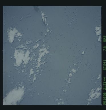 S41-78-098 - STS-041 - STS-41 earth observations