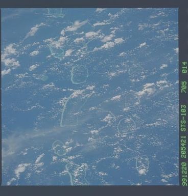 STS103-705-014 - STS-103 - Earth observations taken during the STS-103 mission