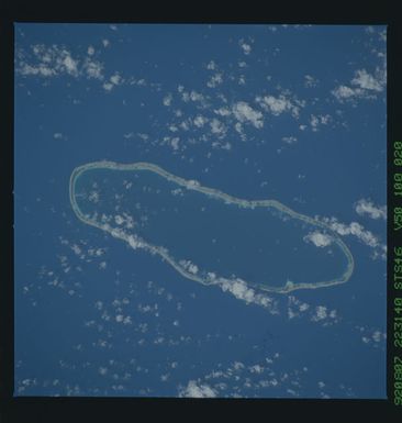 S46-100-020 - STS-046 - Earth observations from the shuttle orbiter Atlantis during STS-46