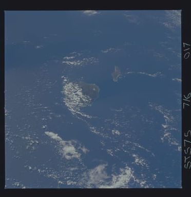 STS075-716-017 - STS-075 - Earth observations taken during STS-75