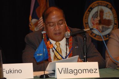 [Assignment: 48-DPA-09-29-08_SOI_K_Isl_Conf_AM] Insular Areas Health Summit [("The Future of Health Care in the Insular Areas: A Leaders Summit") at the Marriott Hotel in] Honolulu, Hawaii, where Interior Secretary Dirk Kempthorne [joined senior federal health officials and leaders of the U.S. territories and freely associated states to discuss strategies and initiatives for advancing health care in those communinties [48-DPA-09-29-08_SOI_K_Isl_Conf_AM_DOI_0567.JPG]