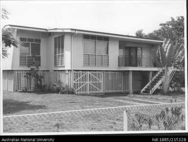New Guinea houses, New Guinea Research Unit: Allotment 2, Turua