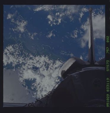 STS073-757-082 - STS-073 - Earth observations taken from shuttle orbiter Columbia