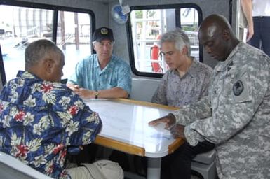 [Assignment: 48-DPA-SOI_K_Kwajalein_6-11-07] Pacific Islands Tour: Visit of Secretary Dirk Kempthorne [and aides] to Kwajalein Atoll, of the Republic of Marshall Islands [48-DPA-SOI_K_Kwajalein_6-11-07__DI14281.JPG]