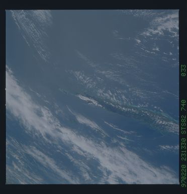 STS082-740-033 - STS-082 - Earth observations taken from shuttle orbiter Discovery during STS-82 mission