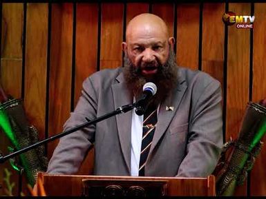 MINISTER ON PLAN