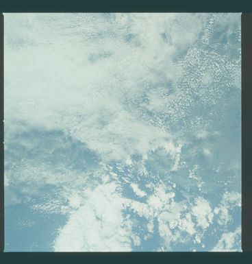 S09-34-1474 - STS-009 - Earth observations taken by the STS-9 crew