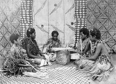 Weaving baskets, Samoa