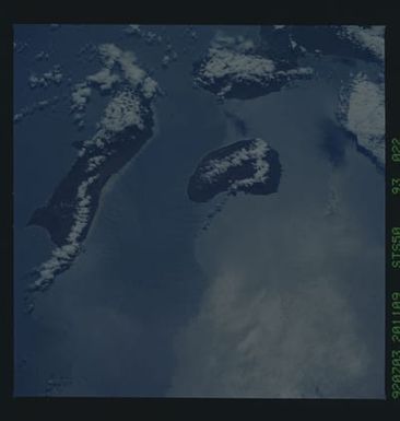 STS050-93-022 - STS-050 - STS-50 earth observations