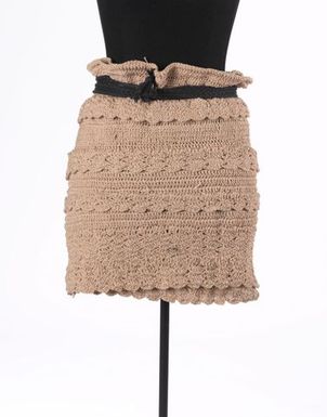 Ta'ovala (crocheted overskirt)