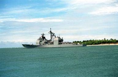 The guided missile cruiser USS PRINCETON (CG-59) heads out to sea following a visit to the naval station. The PRINCETON is en route to its home port after serving in the Persian Gulf region during Operation Desert Shield and Operation Desert Storm.
