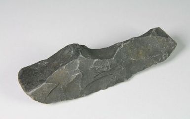To'i Ma'a (stone adze)