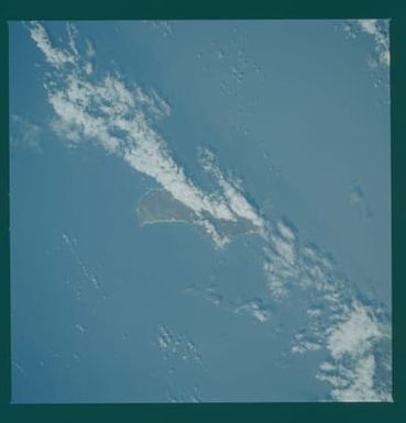 41C-31-968 - STS-41C - Earth observations taken from the shuttle Challenger during STS-41C
