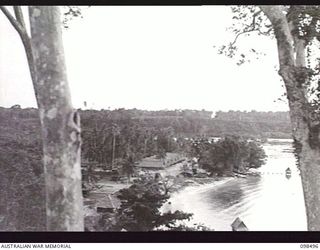EMIRAU, 1945-10-24. AN AUSTRALIAN NEW GUINEA ADMINISTRATIVE UNIT (ANGAU) ADMINISTRATIVE HQ WAS SET UP AT KAVIENG, NEW IRELAND, WITH CAPTAIN F. N. W. SHAND, ANGAU DISTRICT OFFICER, IN CHARGE, TO ..