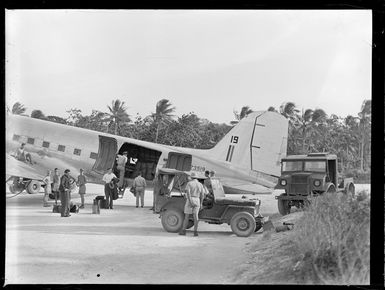 Loading a C47 transport aircraft at Pallikulo airfield, Espiritu Santo, Vanuatu