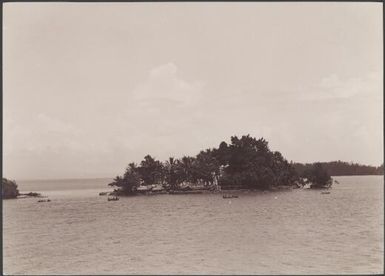 Uru, an artificial island on the east coast of Malaita, Solomon Islands, 1906, 3 / J.W. Beattie