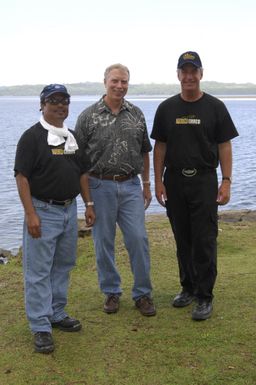 [Assignment: 48-DPA-SOI_K_Palau_6-7-9-07] Pacific Islands Tour: Visit of Secretary Dirk Kempthorne [and aides] to Palau Islands, Republic of Palau [48-DPA-SOI_K_Palau_6-7-9-07__DI13383.JPG]