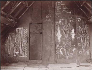 Decorations on a house at Merelava, Banks Islands, 1906 / J.W. Beattie