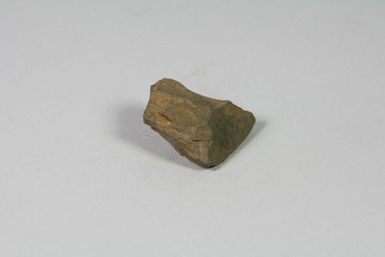 To‘i ma‘a (stone adze) fragment