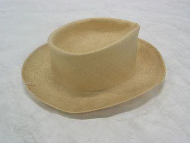 Pare rito tane (mans hat)