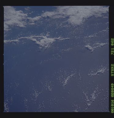 STS092-721-062 - STS-092 - STS-92 Earth observations