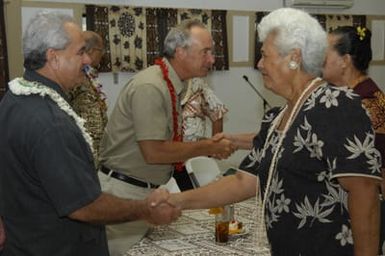 [Assignment: 48-DPA-SOI_K_Amer_Sam] Pacific Islands Tour: Visit of Secretary Dirk Kemmpthorne [and aides] to American Samoa, U.S. Territory [48-DPA-SOI_K_Amer_Sam__DI15216.JPG]